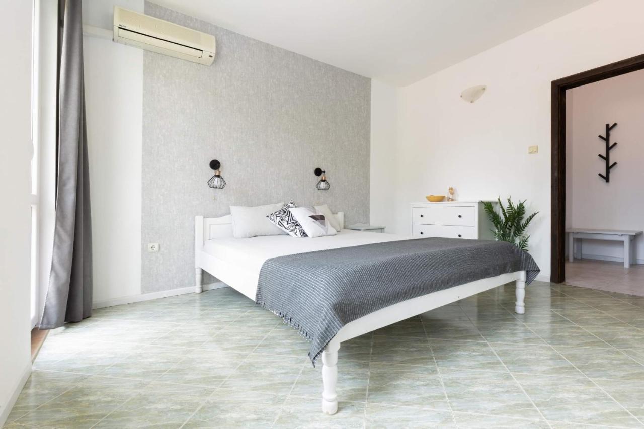 Villa Sol Sunny Beach Eksteriør billede